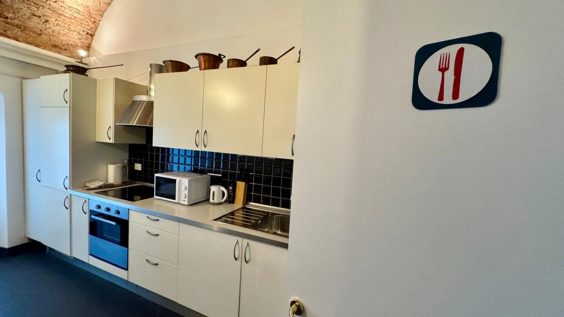 Keys House Apartment Genoa 0*,  Italy